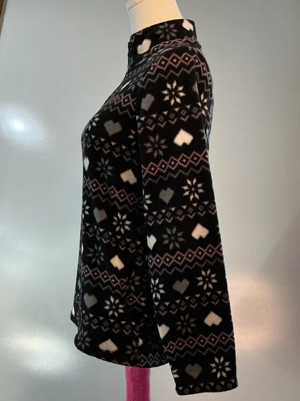 Place children’s fleece